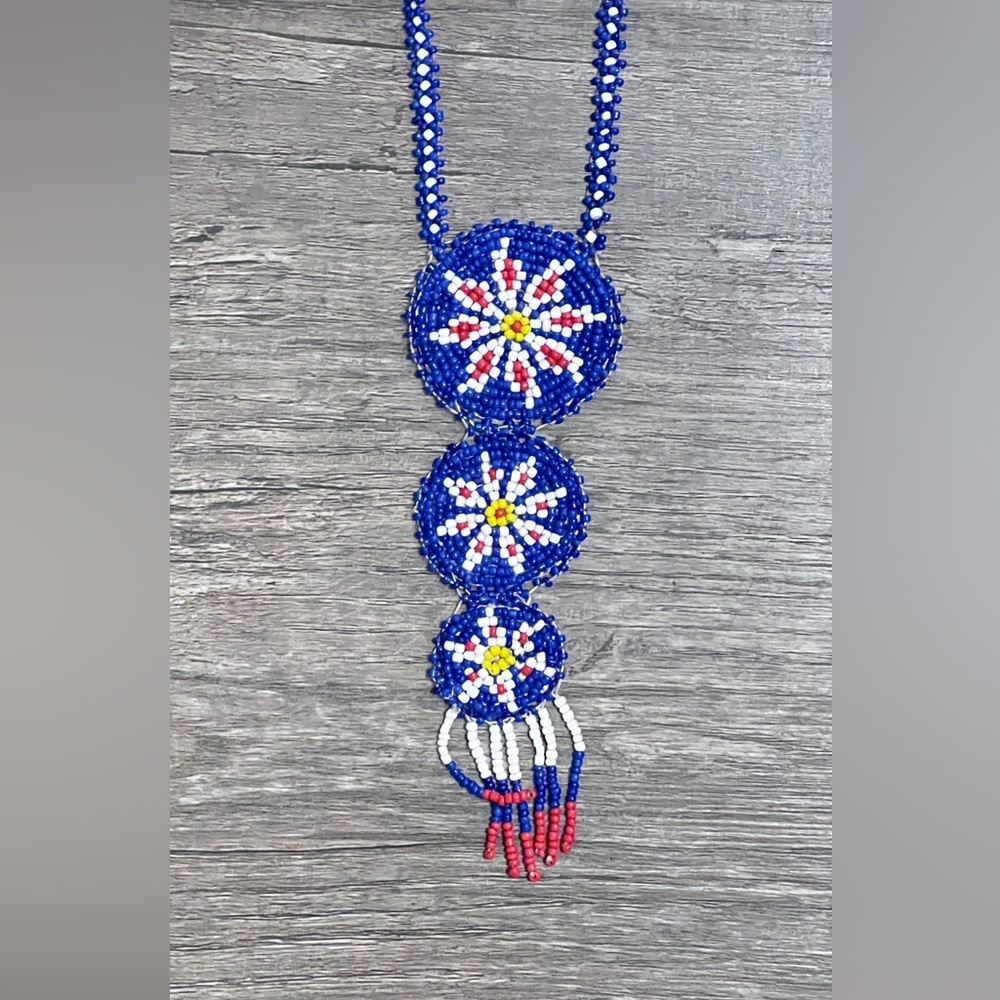 FINAL PRICE Vintage Native American Beaded Necklace - Picture 2 of 5